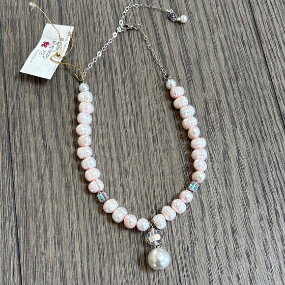 Jewelry - NWT Pink freshwater Pearl Necklace with Swarovski crystal